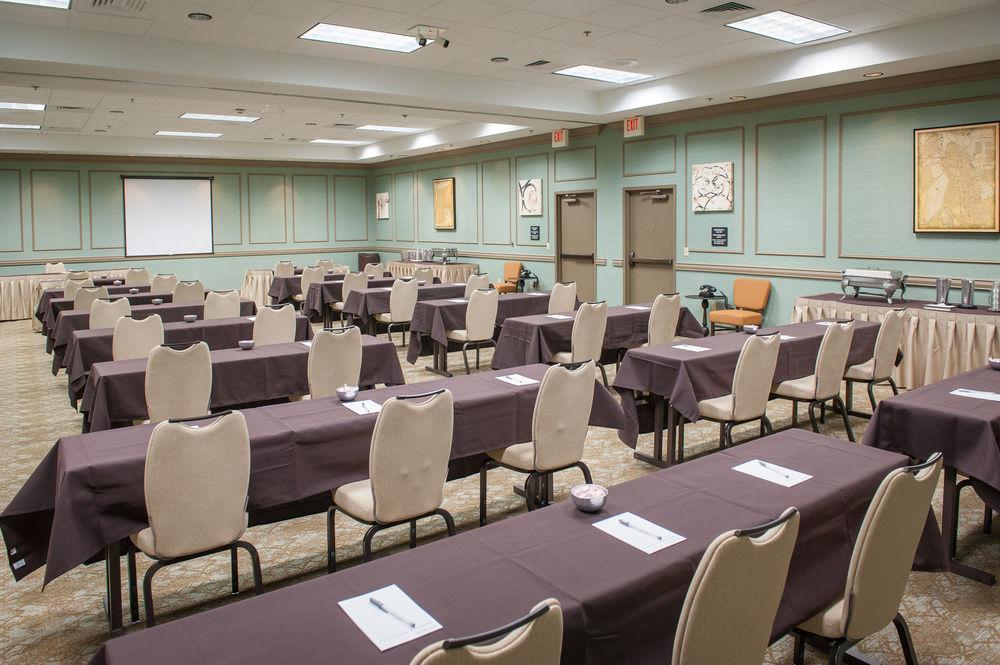 Hampton Inn & Suites New Orleans/Elmwood Harahan Ngoại thất bức ảnh