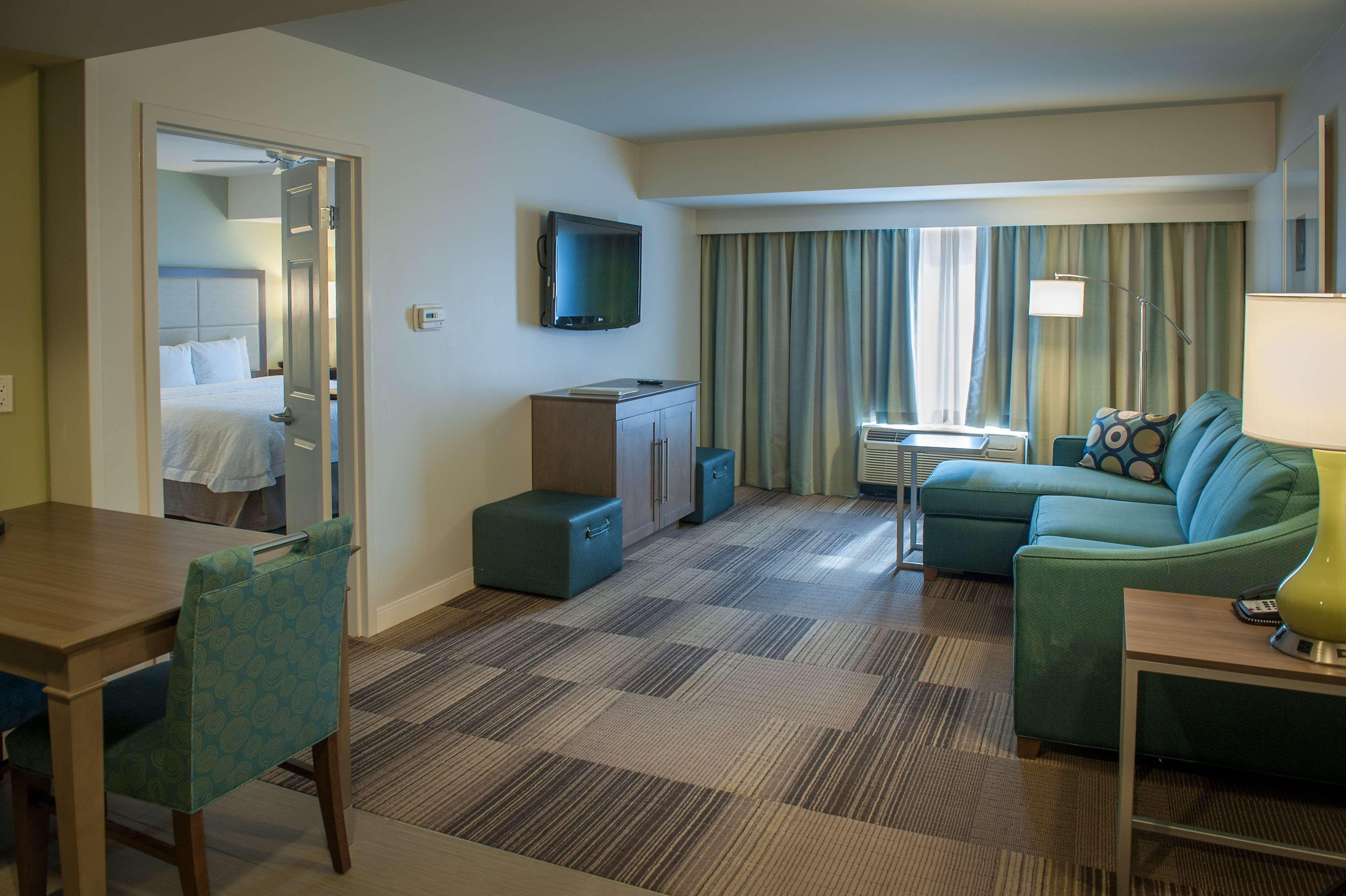 Hampton Inn & Suites New Orleans/Elmwood Harahan Ngoại thất bức ảnh