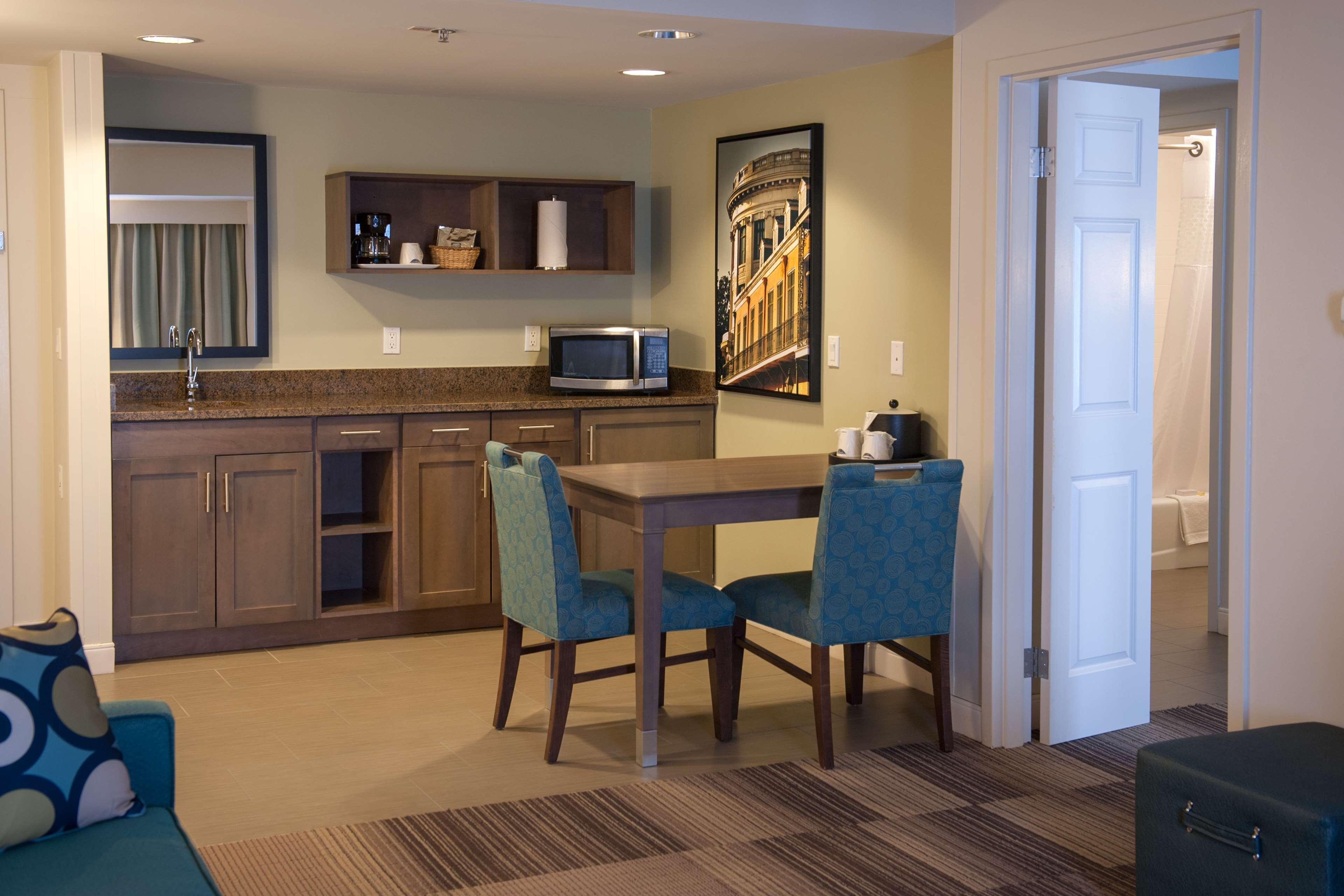 Hampton Inn & Suites New Orleans/Elmwood Harahan Ngoại thất bức ảnh