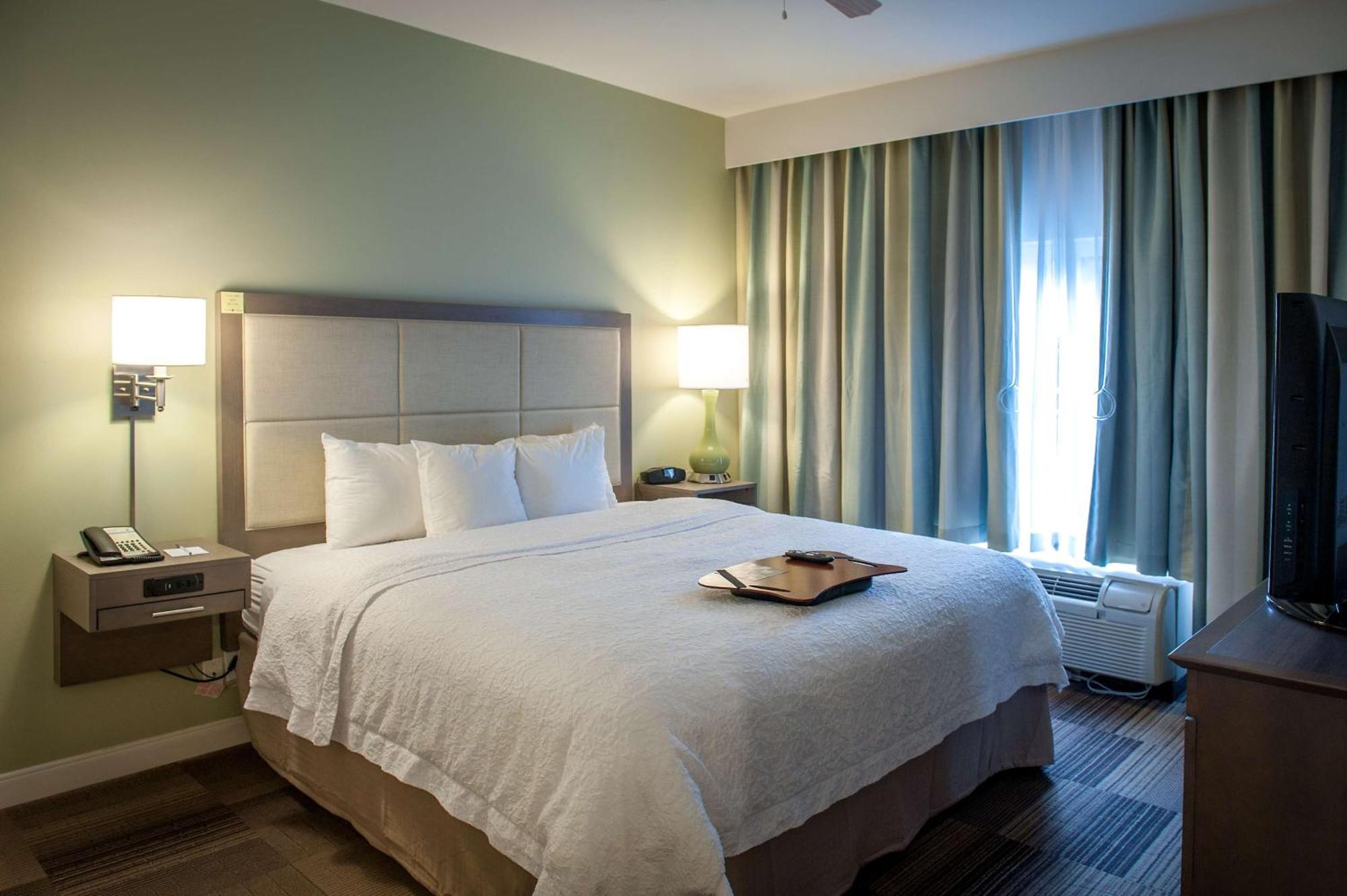Hampton Inn & Suites New Orleans/Elmwood Harahan Ngoại thất bức ảnh