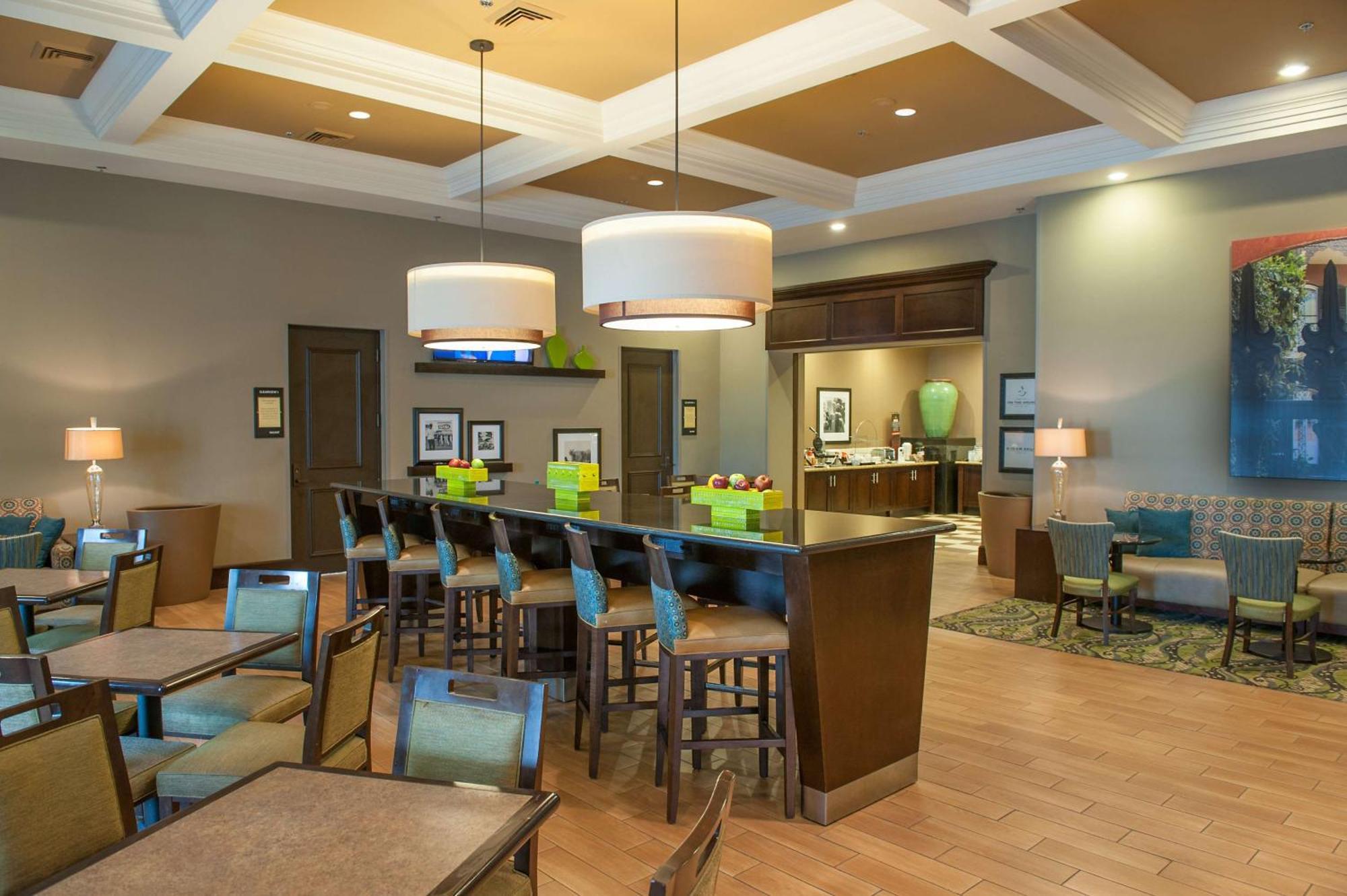 Hampton Inn & Suites New Orleans/Elmwood Harahan Ngoại thất bức ảnh